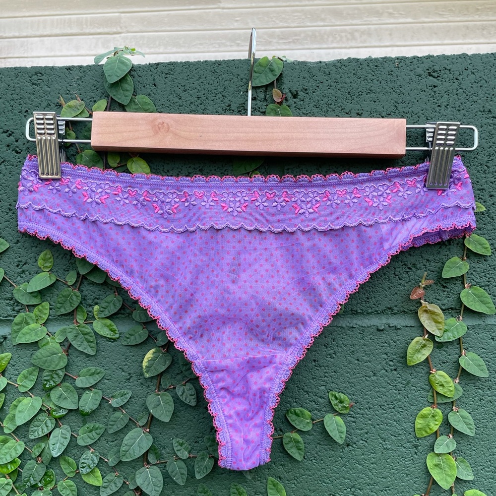 NWOT Freya Lace Thong Size M
